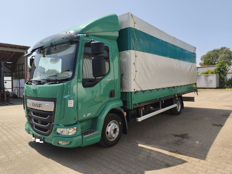 DAF LF 180 FA Plane u. Spriegel Euro 6 4x2 (3) - Camion à rideaux coulissants: photos 1 DAF LF 180 FA Plane u. Spriegel Euro 6 4x2 (3) - Camion à rideaux coulissants: photos 1