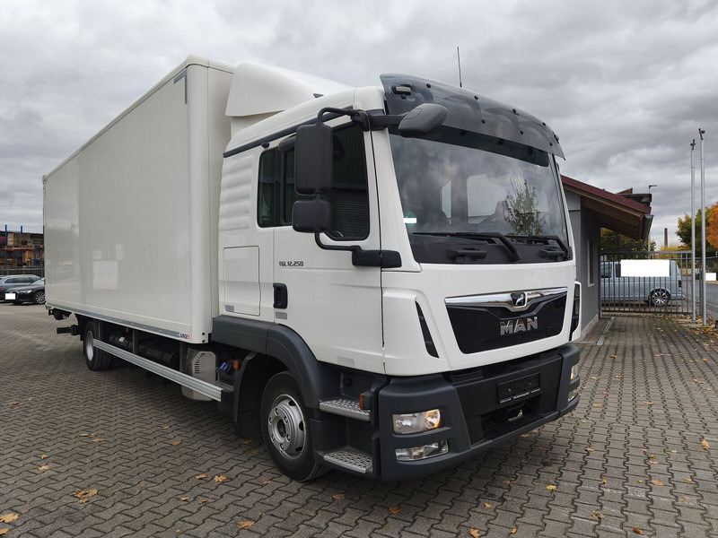 MAN TGL 12.250 - Camion fourgon: photos 2 MAN TGL 12.250 - Camion fourgon: photos 2