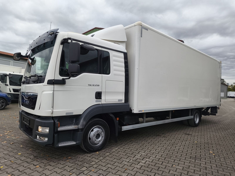 MAN TGL 12.250 - Camion fourgon: photos 1 MAN TGL 12.250 - Camion fourgon: photos 1
