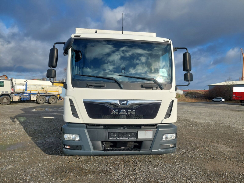 MAN TGL 8.190 L 4x2 Euro 6 LBW AHK - Camion à rideaux coulissants: photos 3 MAN TGL 8.190 L 4x2 Euro 6 LBW AHK - Camion à rideaux coulissants: photos 3