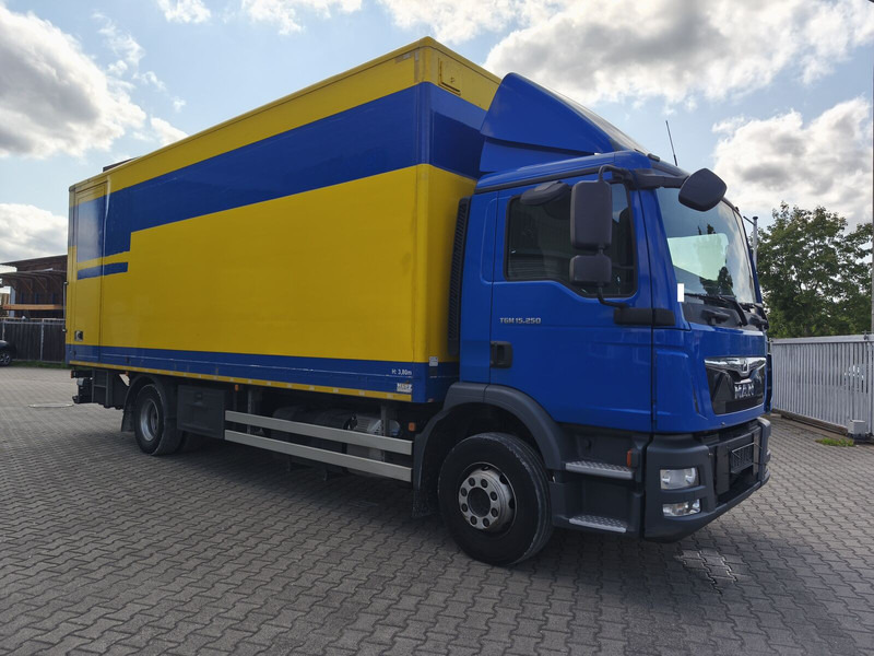 MAN TGM 15.250 - Camion fourgon: photos 2 MAN TGM 15.250 - Camion fourgon: photos 2