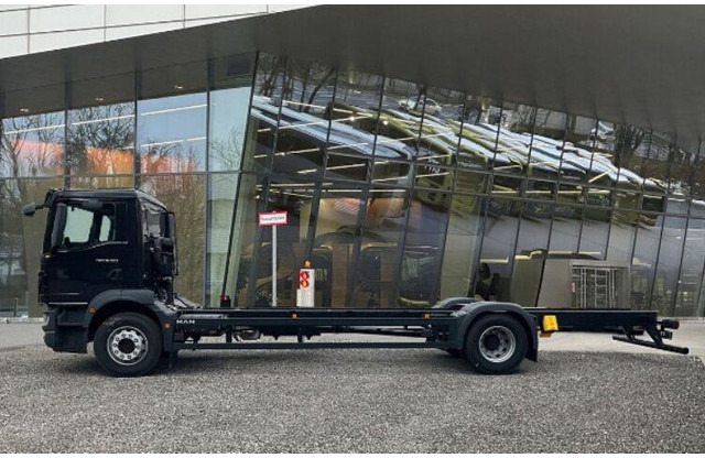 MAN TGM 18.320 4x2 BL CH Fahrgestell Euro 6 NEU Rechtslenker - Châssis cabine: photos 5 MAN TGM 18.320 4x2 BL CH Fahrgestell Euro 6 NEU Rechtslenker - Châssis cabine: photos 5