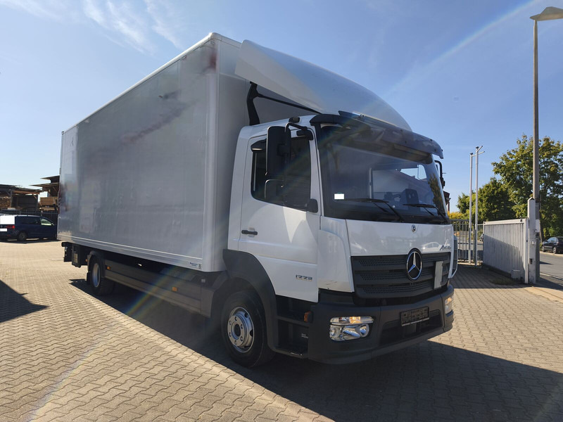 Mercedes-Benz Atego 1223 - Camion fourgon: photos 2 Mercedes-Benz Atego 1223 - Camion fourgon: photos 2