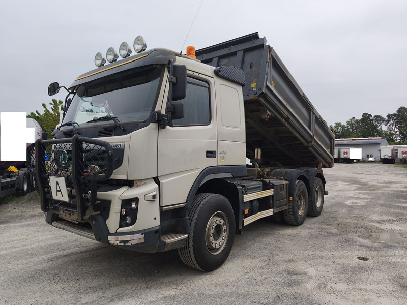 Volvo FMX 460 Meiller Dreiseitenkipper Bordmatik EEV 6x4 AHK (1) - Camion benne: photos 3 Volvo FMX 460 Meiller Dreiseitenkipper Bordmatik EEV 6x4 AHK (1) - Camion benne: photos 3