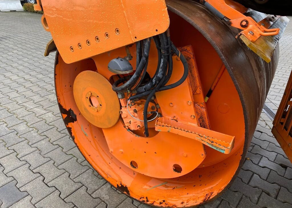 Rouleau compresseur Ammann AV95-2 / Vibrations / 1 Owner / NEW Service: photos 14