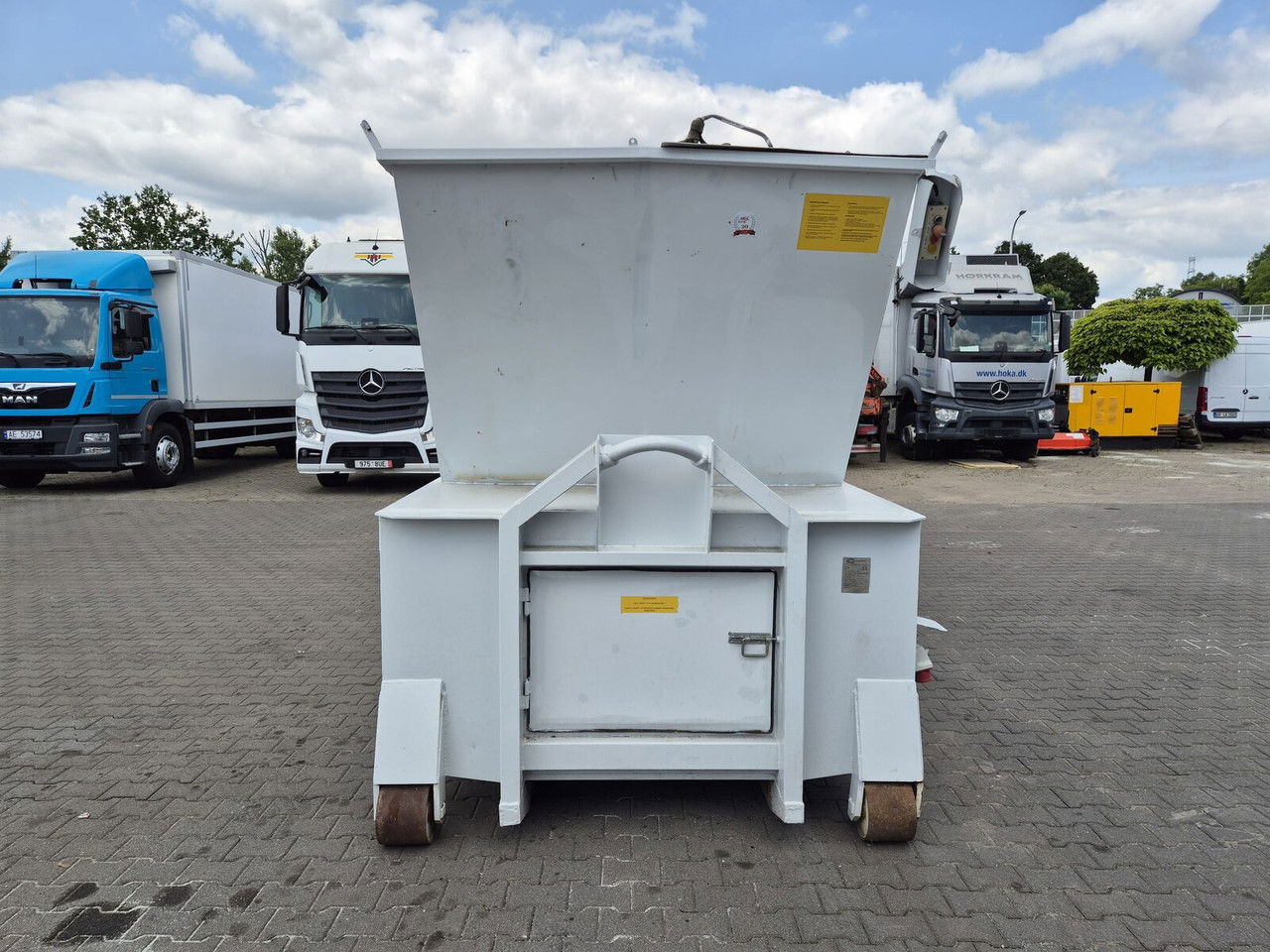 Compact K 1812/20 Compoman K 1812/20 - Carrosserie interchangeable - camion poubelle: photos 3 Compact K 1812/20 Compoman K 1812/20 - Carrosserie interchangeable - camion poubelle: photos 3