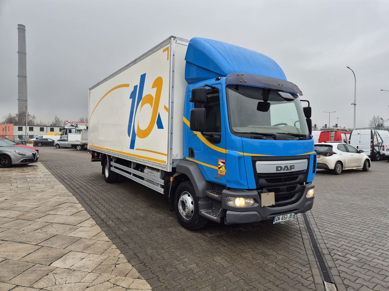 DAF LF 220 - Camion fourgon: photos 5 DAF LF 220 - Camion fourgon: photos 5