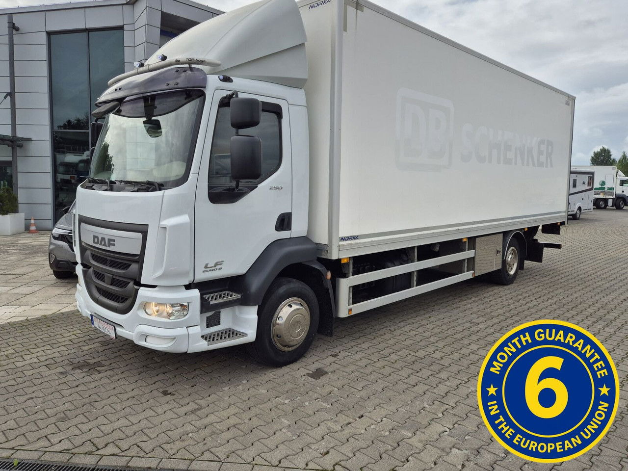 DAF LF 250 FA / 3 Seats / Works Great - Camion fourgon: photos 1 DAF LF 250 FA / 3 Seats / Works Great - Camion fourgon: photos 1