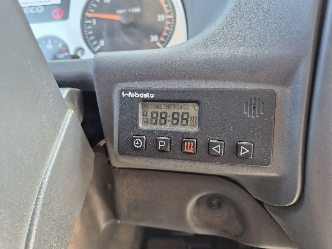 Autocar Irisbus Iveco 330 KM / Solar Panels / NEW Equiped: photos 10 Autocar Irisbus Iveco 330 KM / Solar Panels / NEW Equiped: photos 10