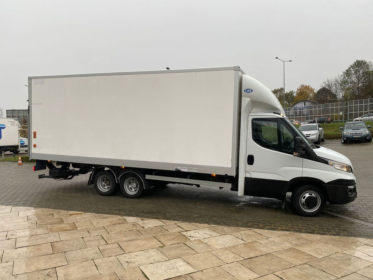 Iveco Daily 35C18 35C180 / NEW Service / Trailer / Euro 6 - Camion fourgon: photos 5 Iveco Daily 35C18 35C180 / NEW Service / Trailer / Euro 6 - Camion fourgon: photos 5