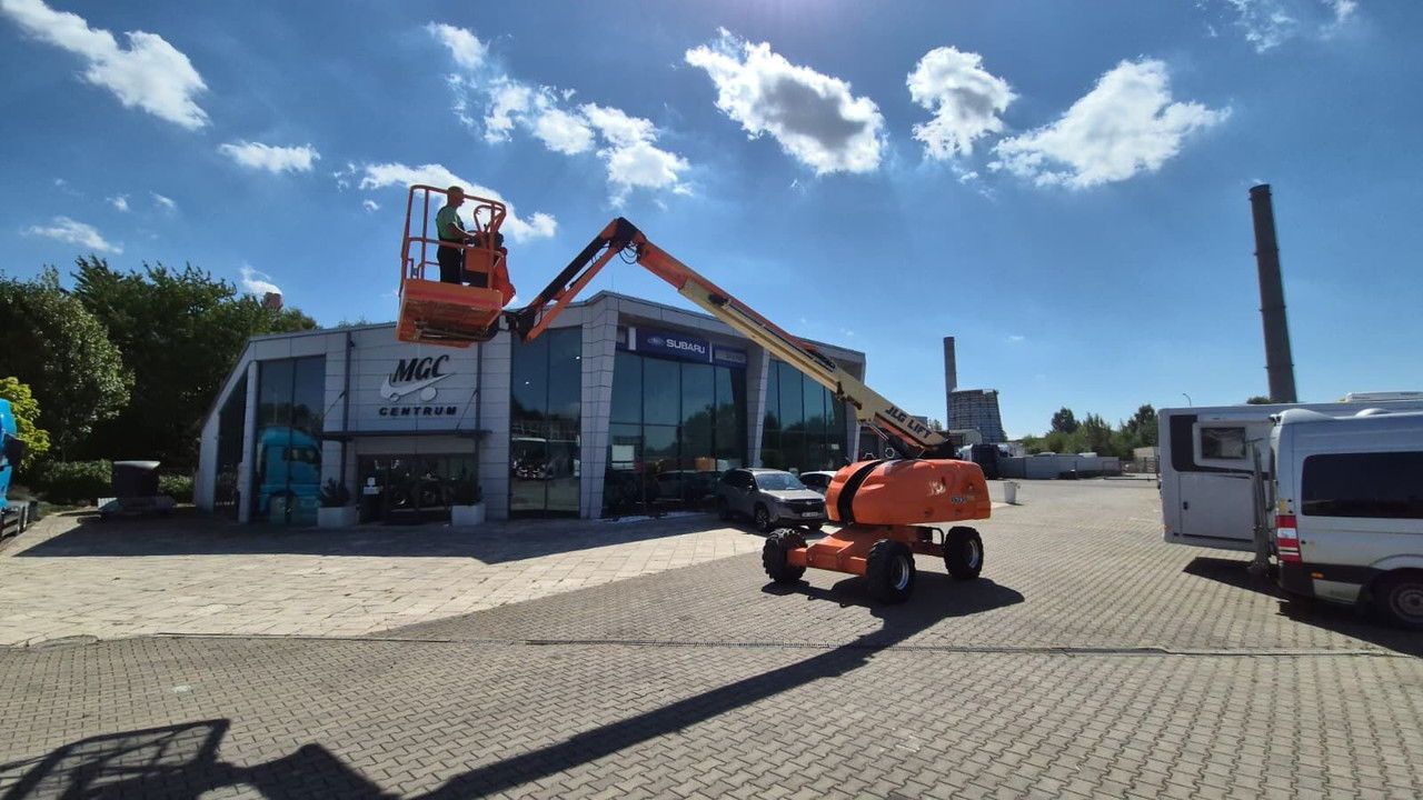 JLG 460SJ / 1 Owner / Works Great - Nacelle télescopique: photos 2 JLG 460SJ / 1 Owner / Works Great - Nacelle télescopique: photos 2