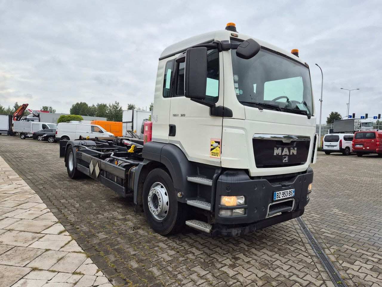MAN TGS 18.320 Multilift UP TO 14 TON / NO Rust - Camion porte-conteneur/ Caisse mobile: photos 5 MAN TGS 18.320 Multilift UP TO 14 TON / NO Rust - Camion porte-conteneur/ Caisse mobile: photos 5