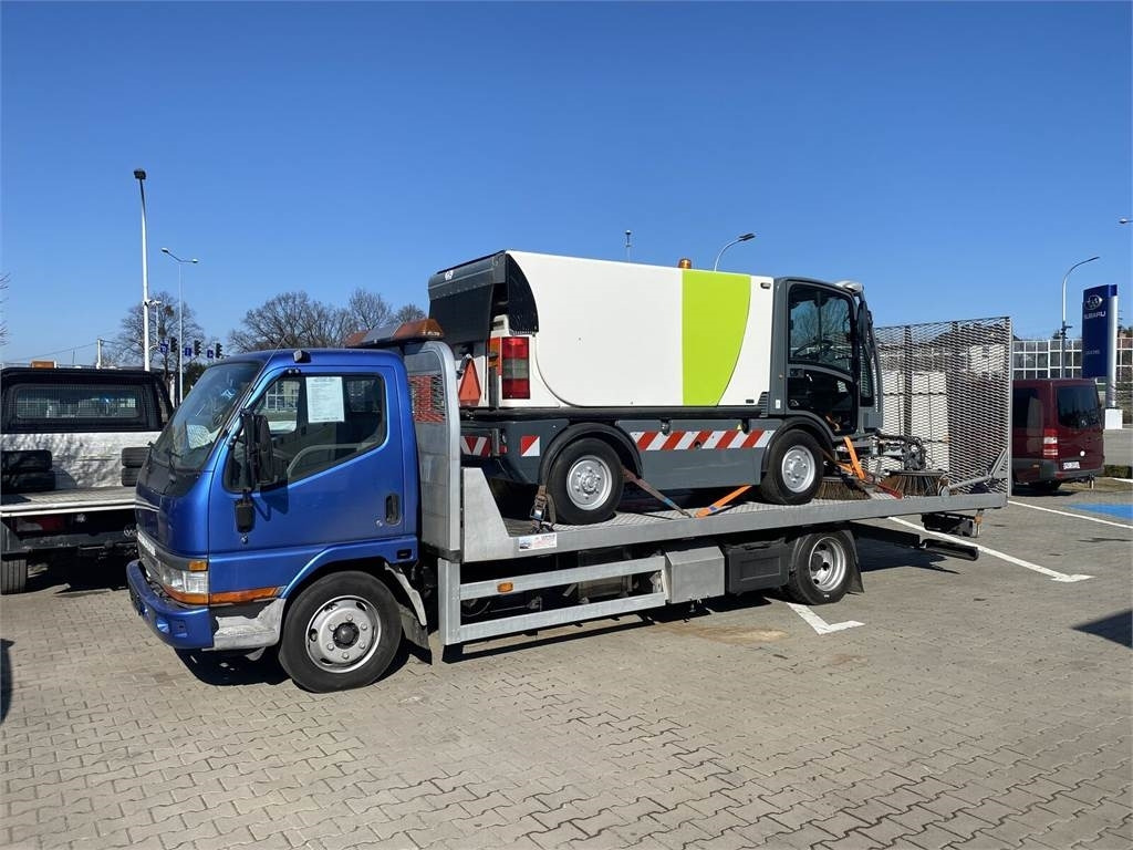 Mitsubishi Canter 3,0 D MOBILE PLATFORM / HYDRAULIC / CARS AN - Remorqueuse: photos 4 Mitsubishi Canter 3,0 D MOBILE PLATFORM / HYDRAULIC / CARS AN - Remorqueuse: photos 4