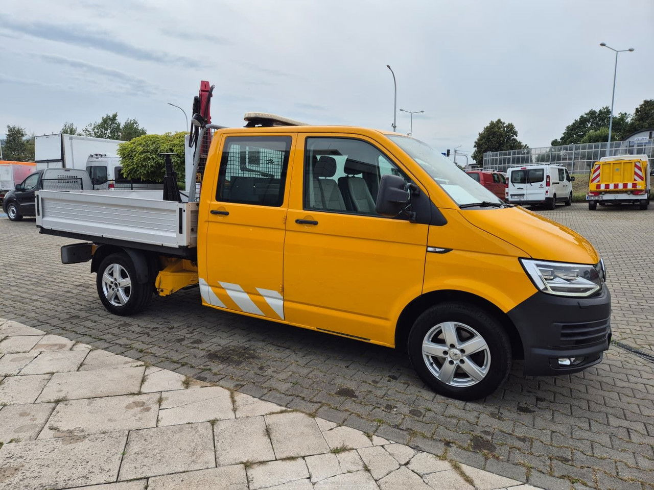 Volkswagen Transporter T6 / 4X4 / Long / Doka / NEW Service - Fourgon plateau: photos 5 Volkswagen Transporter T6 / 4X4 / Long / Doka / NEW Service - Fourgon plateau: photos 5