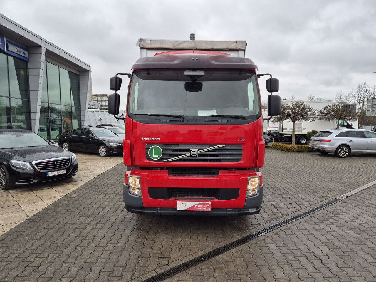 Volvo FE 320 62R / Serviced / 22 EP / Euro 4 - Camion à rideaux coulissants: photos 3 Volvo FE 320 62R / Serviced / 22 EP / Euro 4 - Camion à rideaux coulissants: photos 3