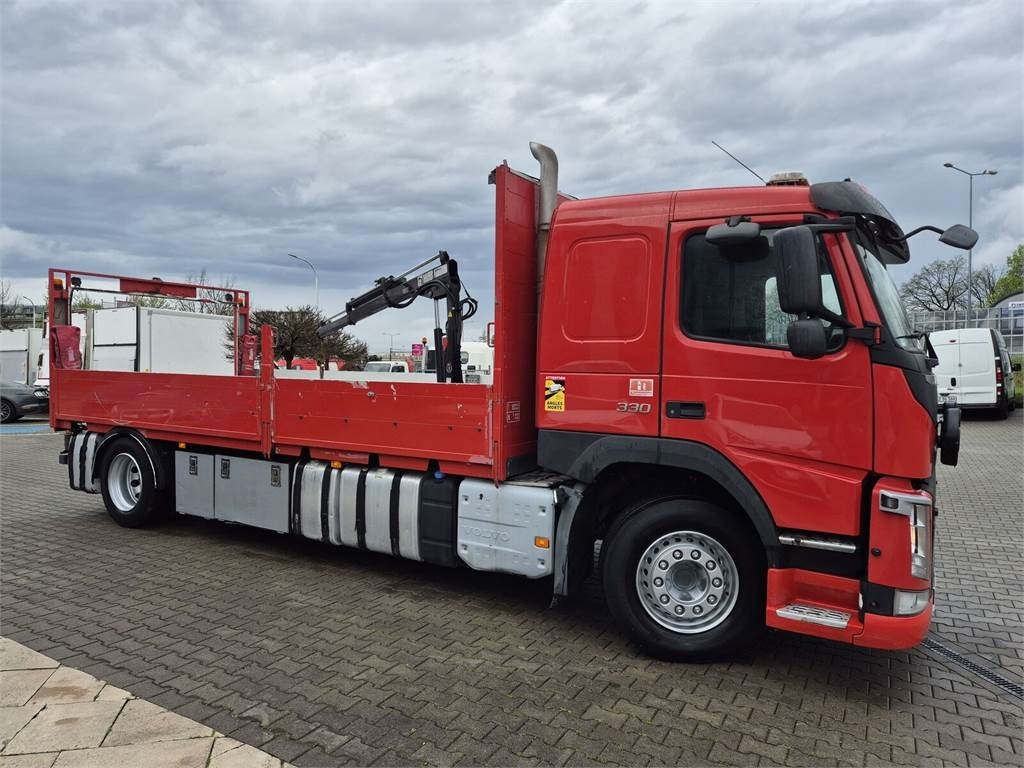 Volvo FM 330 / WEBASTO / HDS HIAB / 1 OWNER - Camion plateau: photos 5 Volvo FM 330 / WEBASTO / HDS HIAB / 1 OWNER - Camion plateau: photos 5