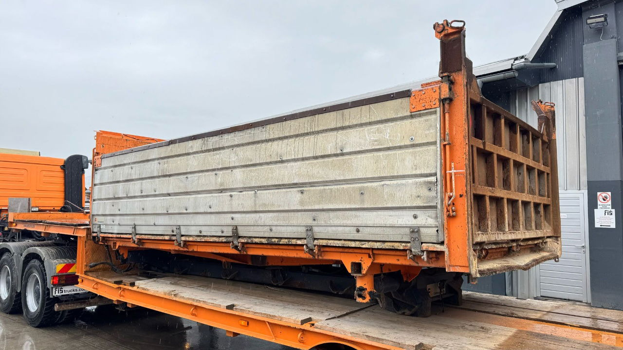 Diversen - 5.30m - 12m3 - Benne pour poids lourds: photos 4 Diversen - 5.30m - 12m3 - Benne pour poids lourds: photos 4
