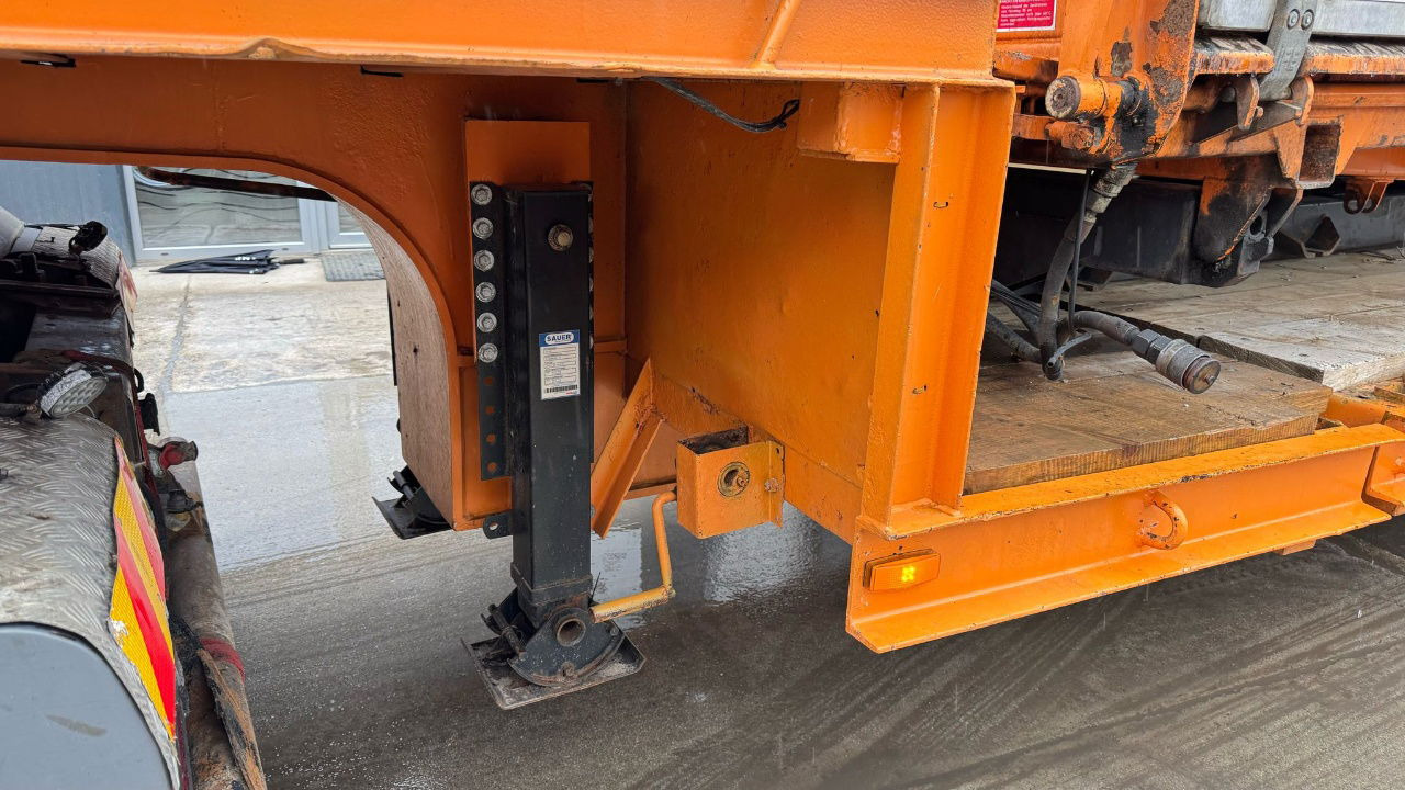 Diversen PN 22T02L Lowdeck 2-Axle Trailer - spring - hydr. ramp - Semi-remorque surbaissé: photos 3 Diversen PN 22T02L Lowdeck 2-Axle Trailer - spring - hydr. ramp - Semi-remorque surbaissé: photos 3