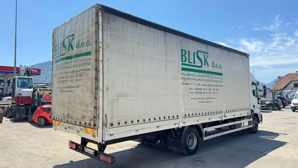 Iveco EuroCargo 160 E24 4X2 tarpaulin - air condition - Camion à rideaux coulissants: photos 5 Iveco EuroCargo 160 E24 4X2 tarpaulin - air condition - Camion à rideaux coulissants: photos 5