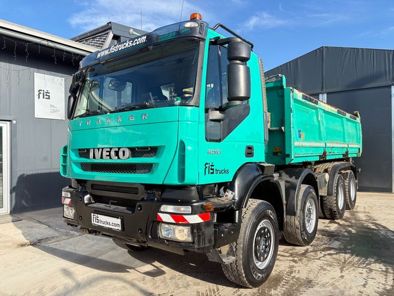 Iveco Trakker AD340T45 8x4 bordmatic tipper - retarder - Camion benne: photos 1 Iveco Trakker AD340T45 8x4 bordmatic tipper - retarder - Camion benne: photos 1