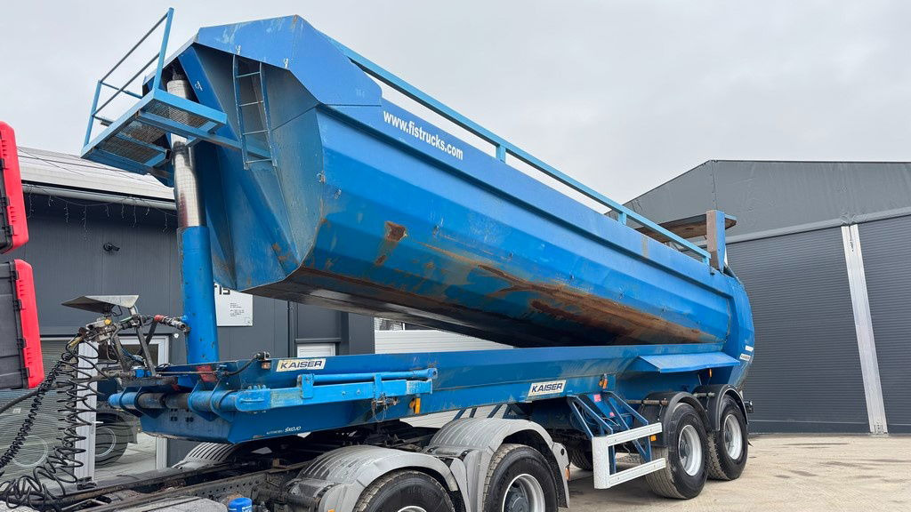 Kaiser Robuste 2 axle tipper trailer - hydr. back - Semi-remorque benne: photos 5 Kaiser Robuste 2 axle tipper trailer - hydr. back - Semi-remorque benne: photos 5