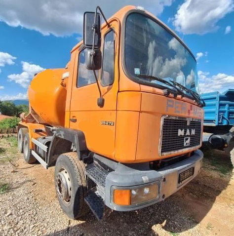 MAN 25.272 6x4 7m3 mixer - Camion malaxeur: photos 2 MAN 25.272 6x4 7m3 mixer - Camion malaxeur: photos 2