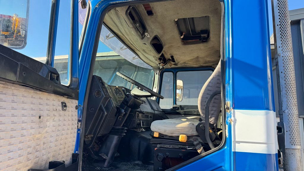 Châssis cabine MAN 25.272 6x4 chassis- complete spring: photos 10 Châssis cabine MAN 25.272 6x4 chassis- complete spring: photos 10