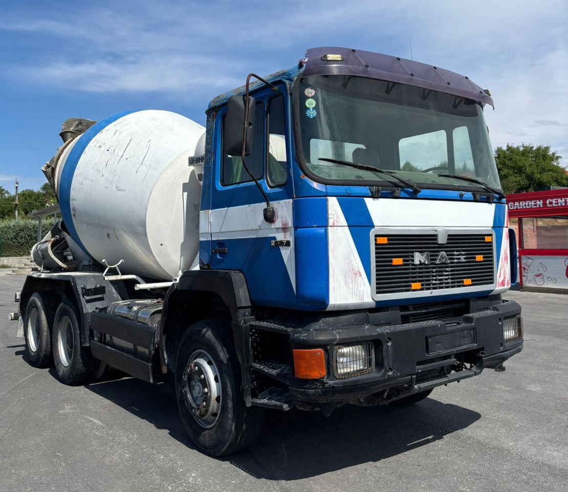 MAN 25.272 6x4 chassis- complete spring - Camion malaxeur: photos 3 MAN 25.272 6x4 chassis- complete spring - Camion malaxeur: photos 3