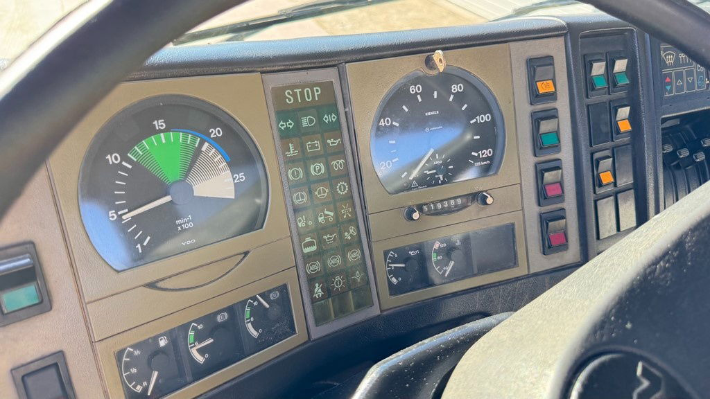 Châssis cabine MAN 25.272 6x4 chassis- complete spring: photos 14 Châssis cabine MAN 25.272 6x4 chassis- complete spring: photos 14