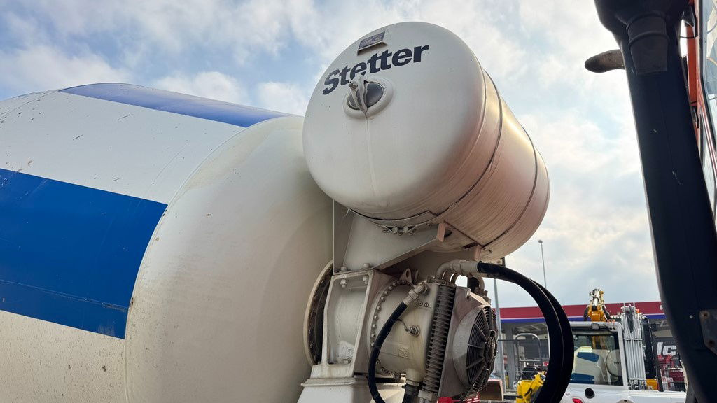 MAN FE 410A 6x4 mixer - 7m3 - euro 3 - Camion malaxeur: photos 5 MAN FE 410A 6x4 mixer - 7m3 - euro 3 - Camion malaxeur: photos 5