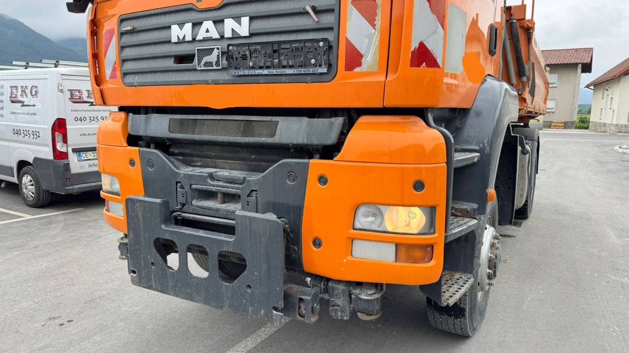 MAN TGA 18.320 4X4 meiller tipper - euro 4 - Camion benne: photos 2 MAN TGA 18.320 4X4 meiller tipper - euro 4 - Camion benne: photos 2