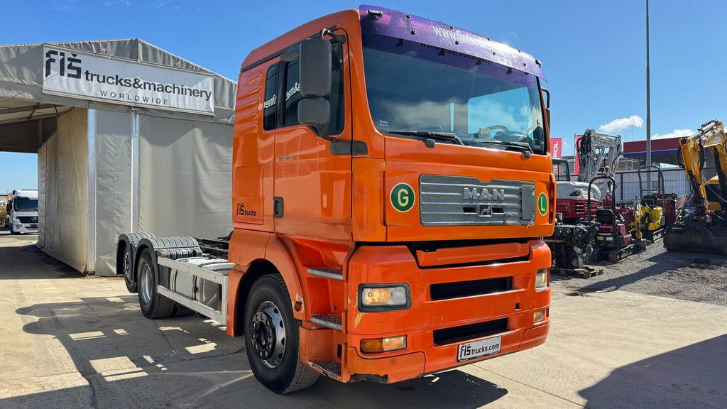MAN TGA 26.460 6X2 chassis - lifitng axle - Châssis cabine: photos 3 MAN TGA 26.460 6X2 chassis - lifitng axle - Châssis cabine: photos 3