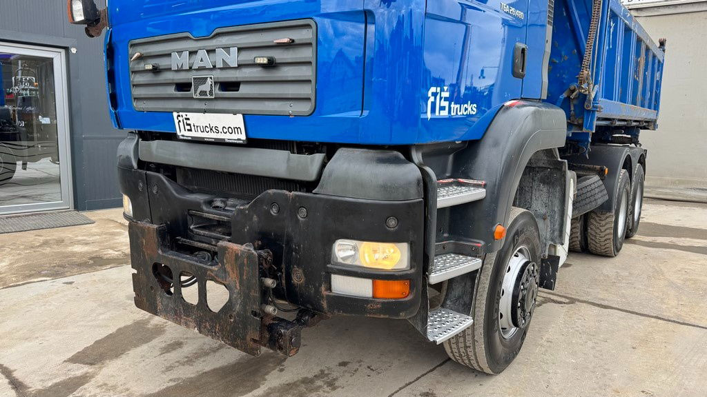 MAN TGA 26.480 6x6 meiller tipper - euro 3 - Camion benne: photos 2 MAN TGA 26.480 6x6 meiller tipper - euro 3 - Camion benne: photos 2