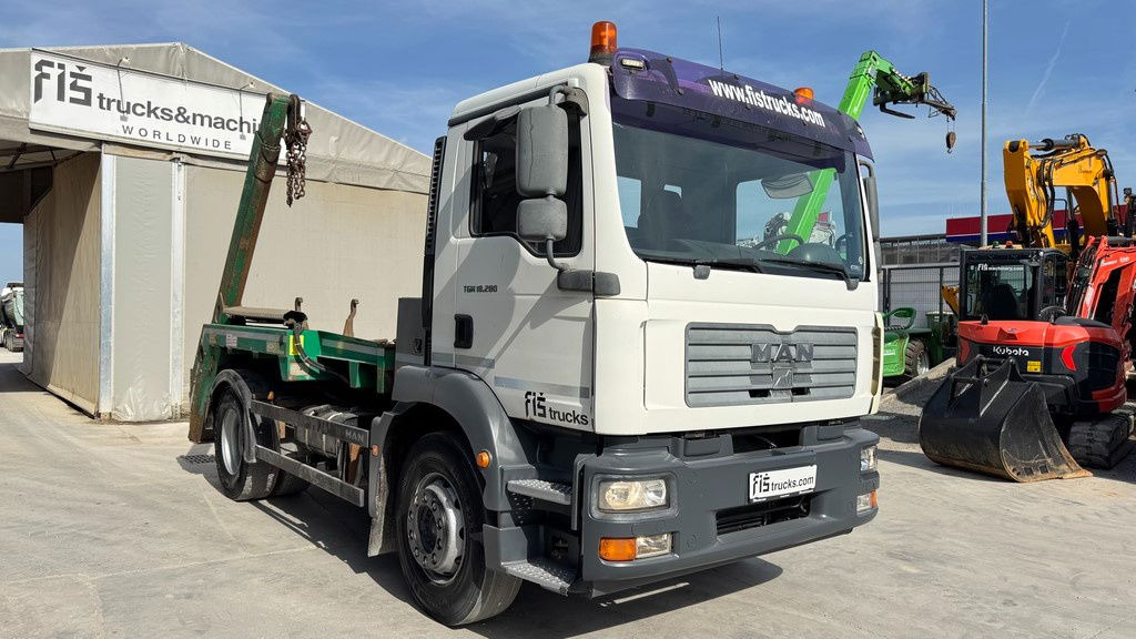 MAN TGM 18.280 4x2 absetz tipper - euro 3 - Camion porte-conteneur/ Caisse mobile: photos 3 MAN TGM 18.280 4x2 absetz tipper - euro 3 - Camion porte-conteneur/ Caisse mobile: photos 3