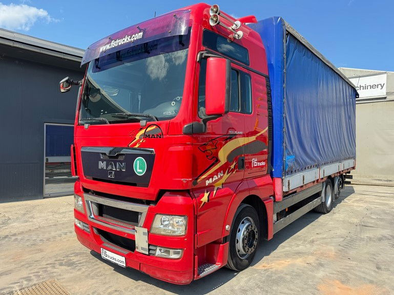 MAN TGX 26.440 6x2 box truck - retarder - lifting+steering axle - Camion fourgon: photos 1 MAN TGX 26.440 6x2 box truck - retarder - lifting+steering axle - Camion fourgon: photos 1