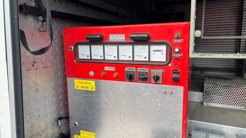 Crédit-bail Mercedes-Benz 1622 4x2 43.000km winch Mercedes-Benz 1622 4x2 43.000km winch: photos 9 Crédit-bail Mercedes-Benz 1622 4x2 43.000km winch Mercedes-Benz 1622 4x2 43.000km winch: photos 9