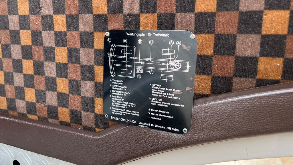 Crédit-bail Mercedes-Benz 1622 4x2 43.000km winch Mercedes-Benz 1622 4x2 43.000km winch: photos 25 Crédit-bail Mercedes-Benz 1622 4x2 43.000km winch Mercedes-Benz 1622 4x2 43.000km winch: photos 25