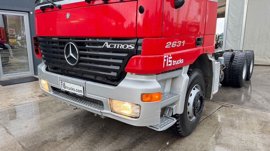 Mercedes-Benz Actros 2631 Actros 2631 6x4 chassis - spring - Perfect - Châssis cabine: photos 2 Mercedes-Benz Actros 2631 Actros 2631 6x4 chassis - spring - Perfect - Châssis cabine: photos 2