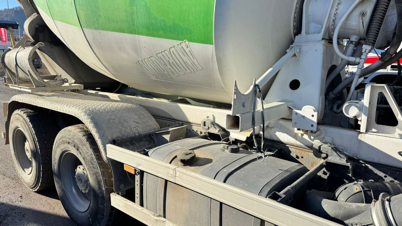Mercedes-Benz Actros 2636 6x4 mixer stetter 7m3 - Camion malaxeur: photos 4 Mercedes-Benz Actros 2636 6x4 mixer stetter 7m3 - Camion malaxeur: photos 4