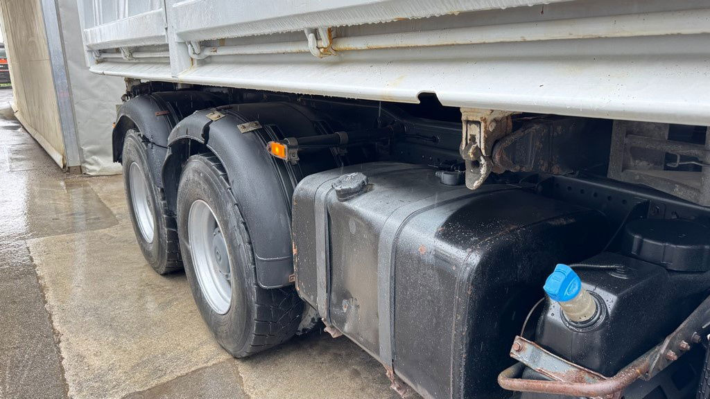 Mercedes-Benz Actros 2644 K 6x4 meiller tipper - euro 4 - Camion benne: photos 4 Mercedes-Benz Actros 2644 K 6x4 meiller tipper - euro 4 - Camion benne: photos 4