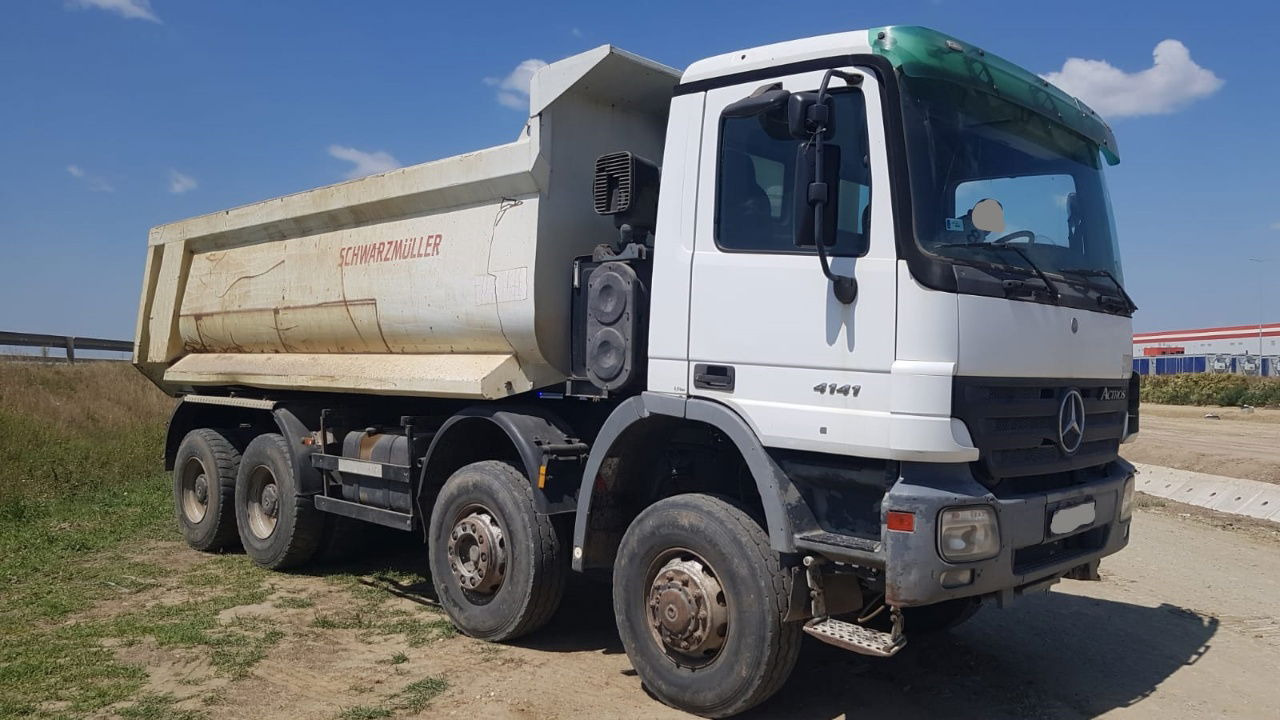 Mercedes-Benz Actros 4141 K 8x6 schwarzmuller mulda tipper - Camion benne: photos 4 Mercedes-Benz Actros 4141 K 8x6 schwarzmuller mulda tipper - Camion benne: photos 4