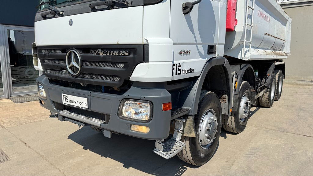 Mercedes-Benz Actros 4141 K 8x6 schwarzmuller mulda tipper - Camion benne: photos 2 Mercedes-Benz Actros 4141 K 8x6 schwarzmuller mulda tipper - Camion benne: photos 2