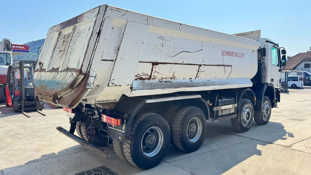 Mercedes-Benz Actros 4141 K 8x6 schwarzmuller mulda tipper - Camion benne: photos 4 Mercedes-Benz Actros 4141 K 8x6 schwarzmuller mulda tipper - Camion benne: photos 4
