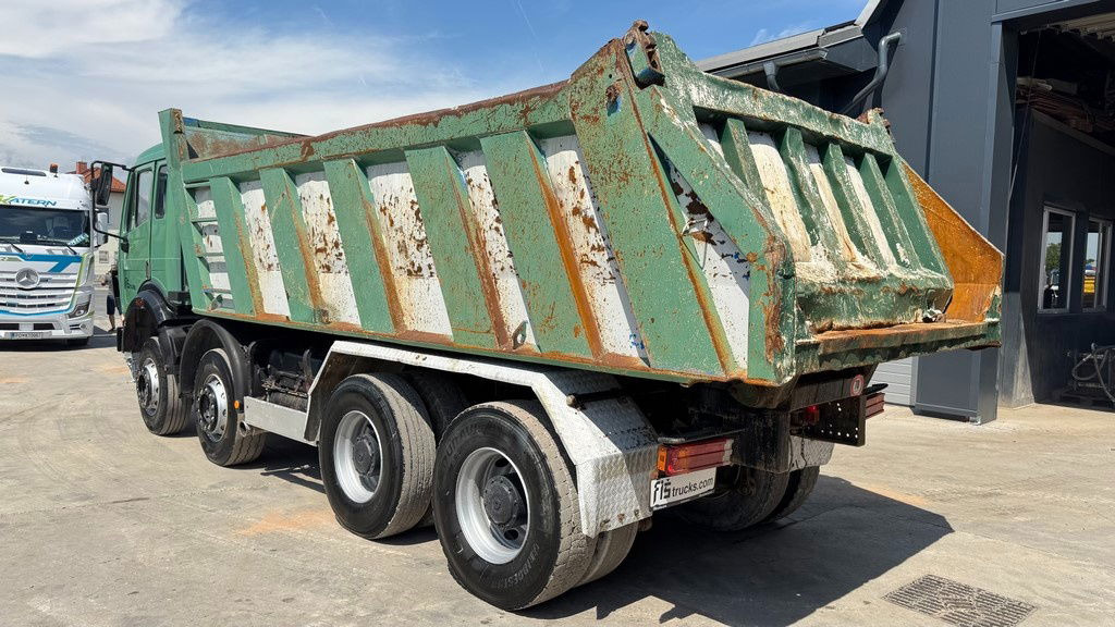 Mercedes-Benz SK 3235 8X4 tipper - V8 - Camion benne: photos 5 Mercedes-Benz SK 3235 8X4 tipper - V8 - Camion benne: photos 5