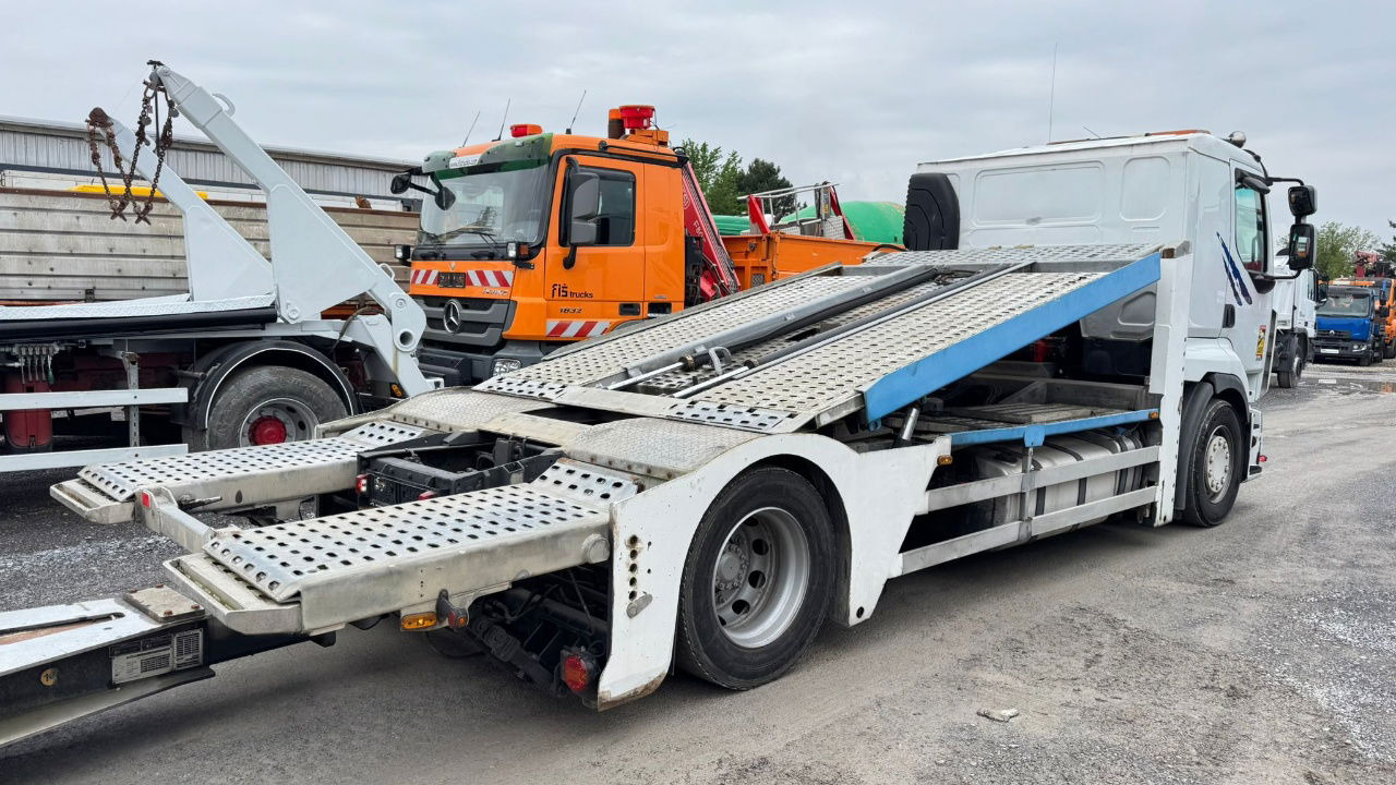 Crédit-bail Renault Premium 460 4x2 LKW transporter + rolfo trailer  Renault Premium 460 4x2 LKW transporter + rolfo trailer: photos 6