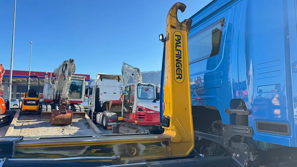Scania P 360 6x2 palfinger abroll tipper - steering axle - Camion porte-conteneur/ Caisse mobile: photos 5 Scania P 360 6x2 palfinger abroll tipper - steering axle - Camion porte-conteneur/ Caisse mobile: photos 5