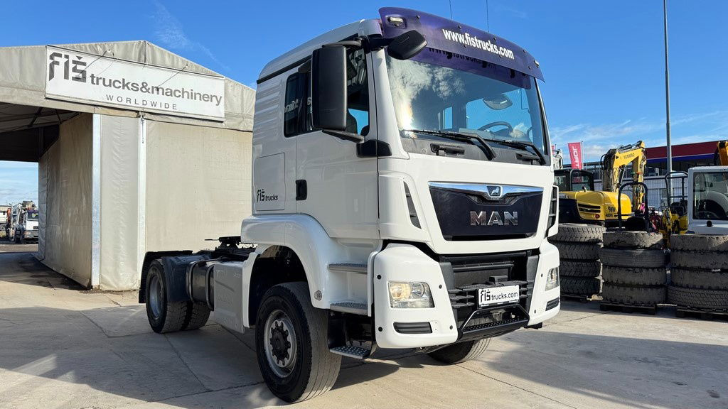 MAN TGS 18.460 4X4 tractor unit - cardan - motor brake - Tracteur routier: photos 3 MAN TGS 18.460 4X4 tractor unit - cardan - motor brake - Tracteur routier: photos 3