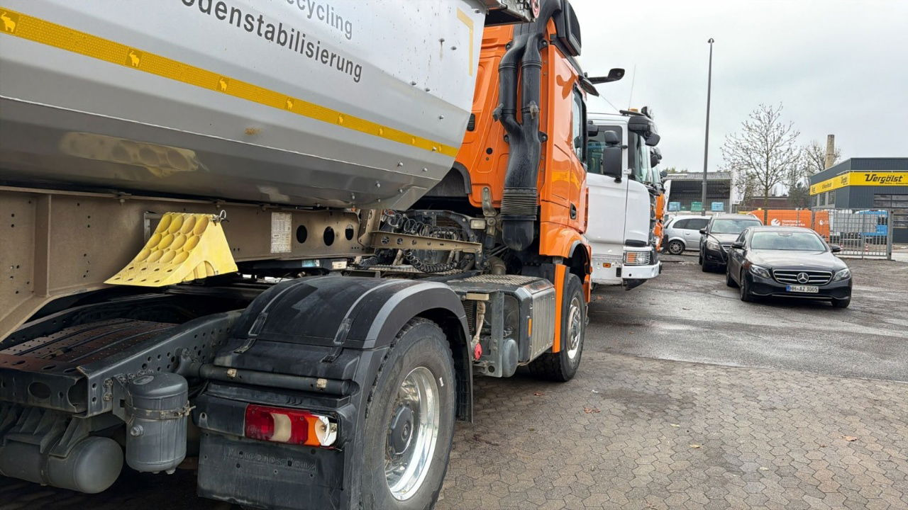 Mercedes-Benz Arocs 1851 LS HAD 4X4 - Euro 6 - retarder - tipper hydraulics - Tracteur routier: photos 3 Mercedes-Benz Arocs 1851 LS HAD 4X4 - Euro 6 - retarder - tipper hydraulics - Tracteur routier: photos 3