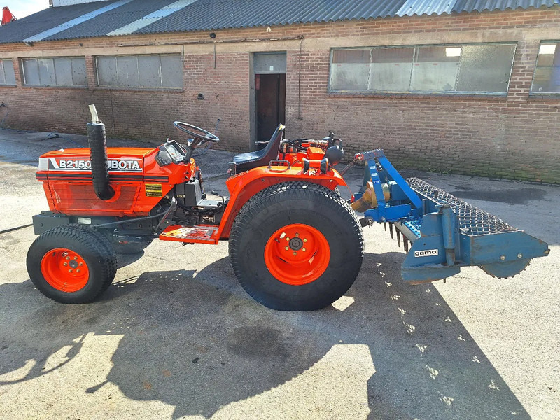 Kubota B2150 - Chariot tracteur: photos 2 Kubota B2150 - Chariot tracteur: photos 2