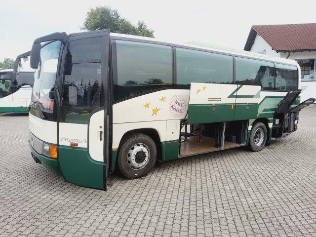 Mercedes Benz O 404 10 RH Besonders wenig Rost / Klima / IDEAL ALS WOHNBUS - Autocar, Camping-car: photos 4 Mercedes Benz O 404 10 RH Besonders wenig Rost / Klima / IDEAL ALS WOHNBUS - Autocar, Camping-car: photos 4
